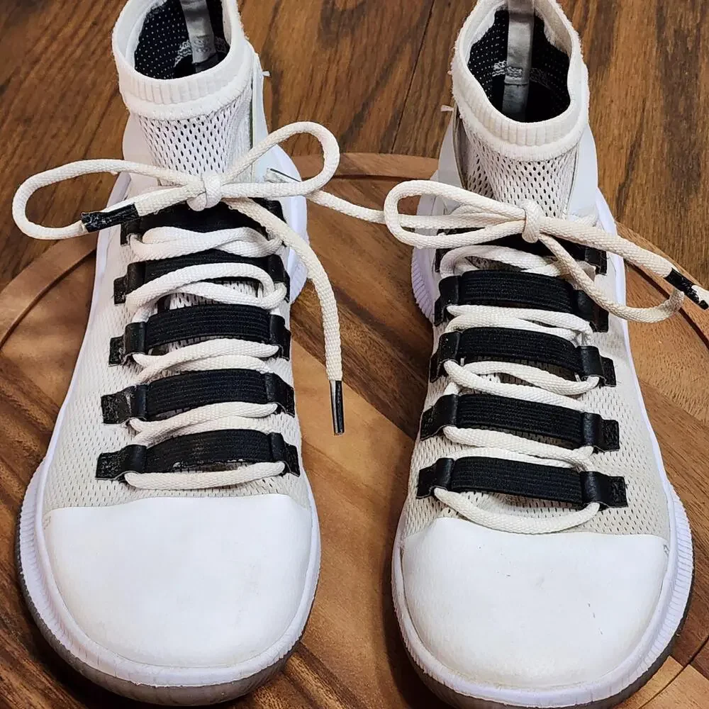 Under Armour Basketball Shoes Mens Size 8 White High Top Sneakers 3020616-100